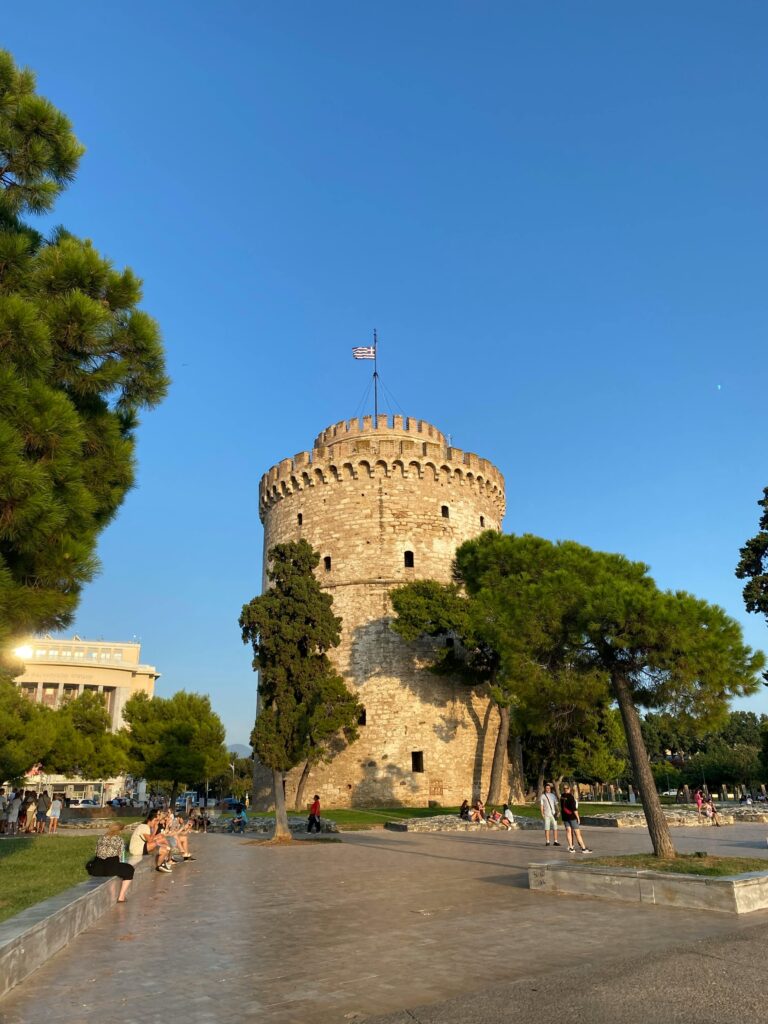 White Tower of Thessaloniki – a key landmark featured in this Thessaloniki travel guide.