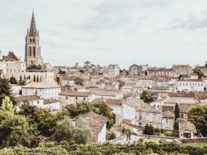 Discover the charming architecture of Saint Émilion, France, with its historic buildings and scenic landscape.